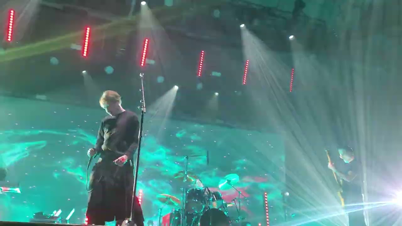 Mew: Satellites live Helsinki icehall 30th January 2026