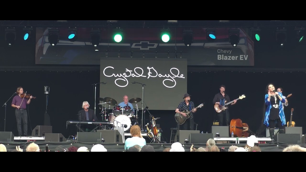 Crystal Gayle Chevy Court Syracuse, NY.  7/28/2024 New York State Fair.