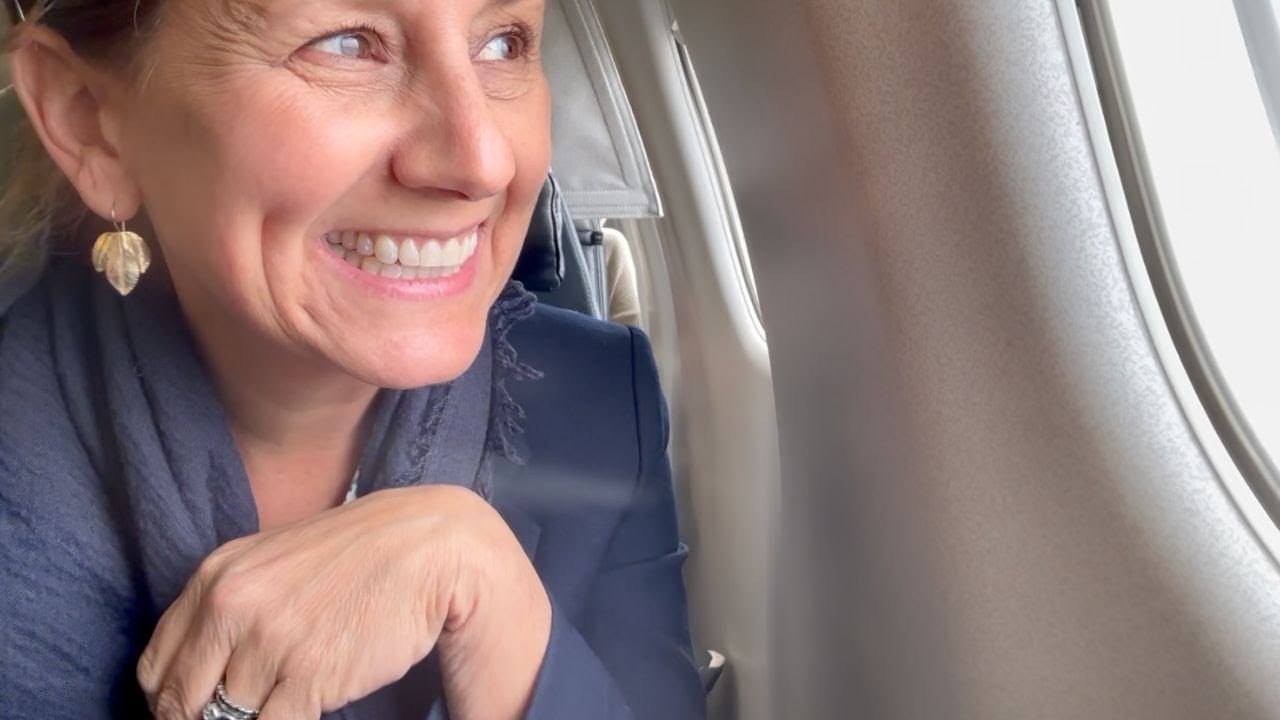 Come With Me: Behind-the-Scenes of My Book Tour Experience!