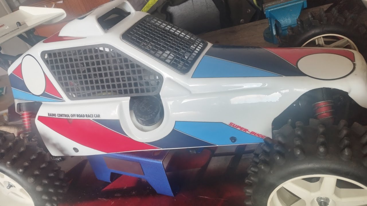 Le FG Marder une voiture de légende 30 ans après sa sortie (format verticale)