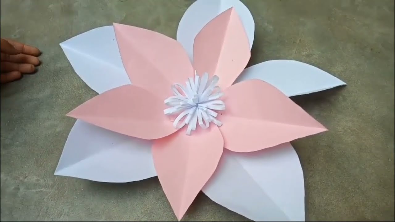 DIY Handmade Flowers // Paper Flowers Making // Wall Hanging Craft Ideas //