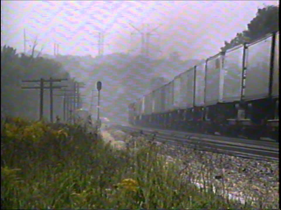 ATSF 3751 and two Superfleet trains August 1992