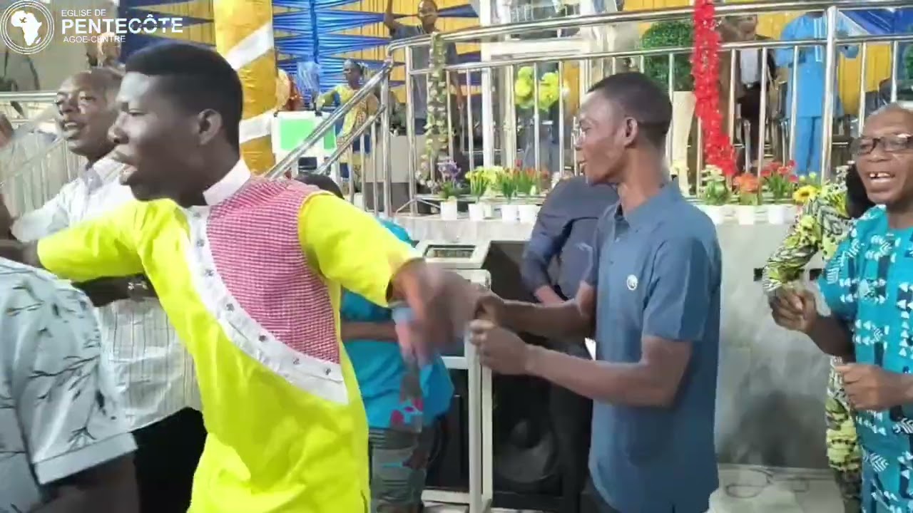 HOT PENTECOSTAL PRAISE || EPT AGOE-CENTRE