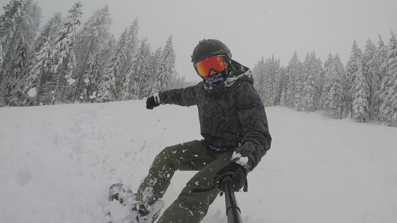 SNOWBOARDING MADNESS /// Winter Edit