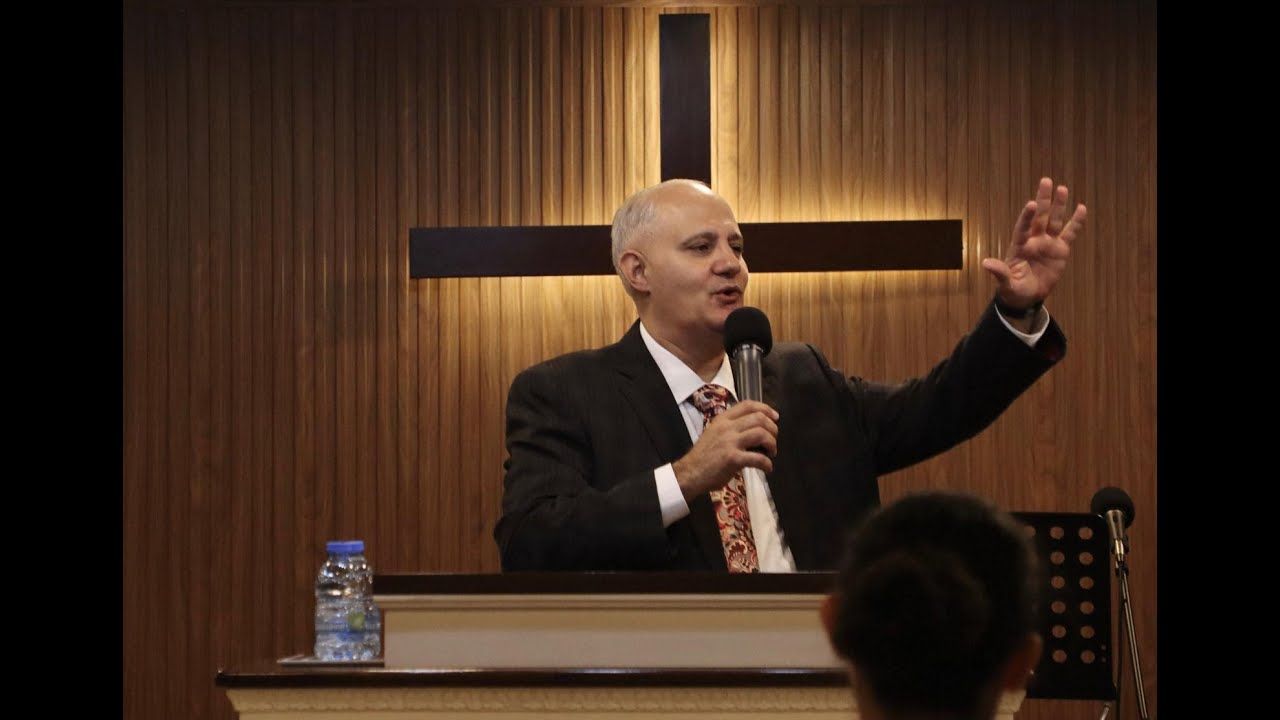 Fish in the Sea سمكة في البحر  -Pastor Toufic Azar
