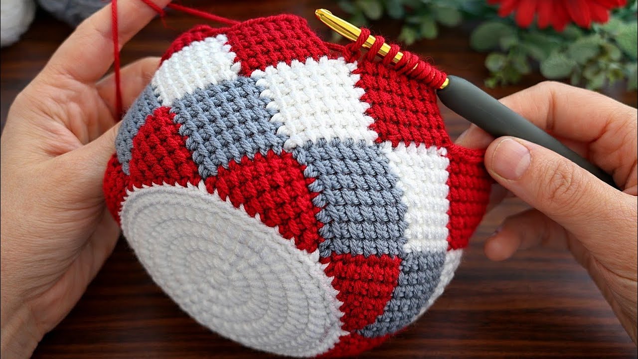 Don’t Throw It Away! 😱 Crochet Pencil Case & Hook Organizer | Easy & Profitable Idea