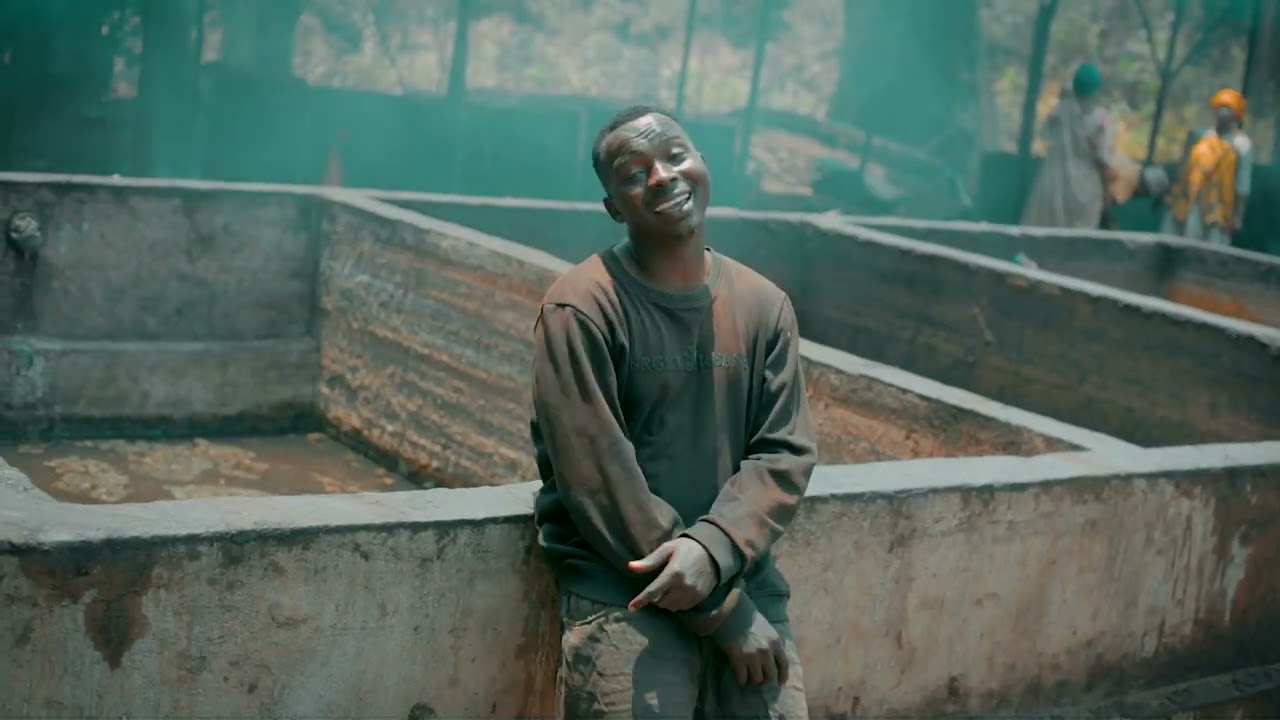 G paaz _-_Usiwasikilize ( Official Music Video) 
