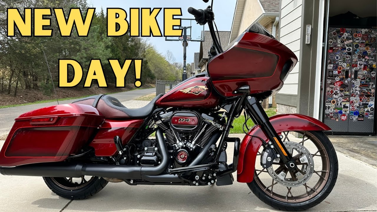 I bought a 2023 Harley Davidson Road Glide Special 120th Anniversary Edition