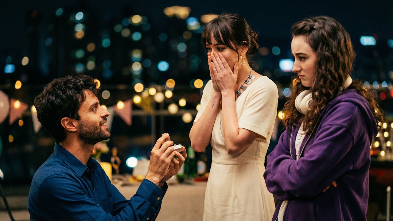 A 22 Year Old Falls for an Engaged Single Mom and Ruins His Own Life
