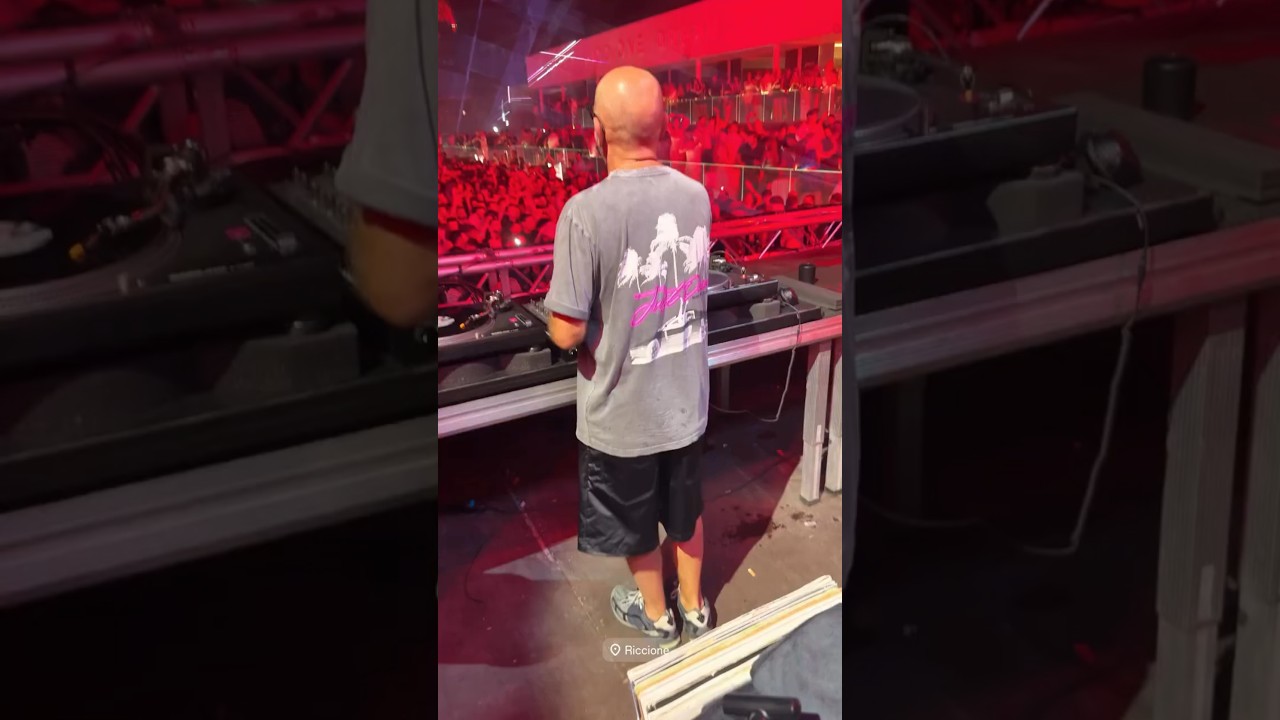 Sven Vath @ Space 🌴 Riccione 🇮🇹 05.07.2025 #svenvath #spacericcione