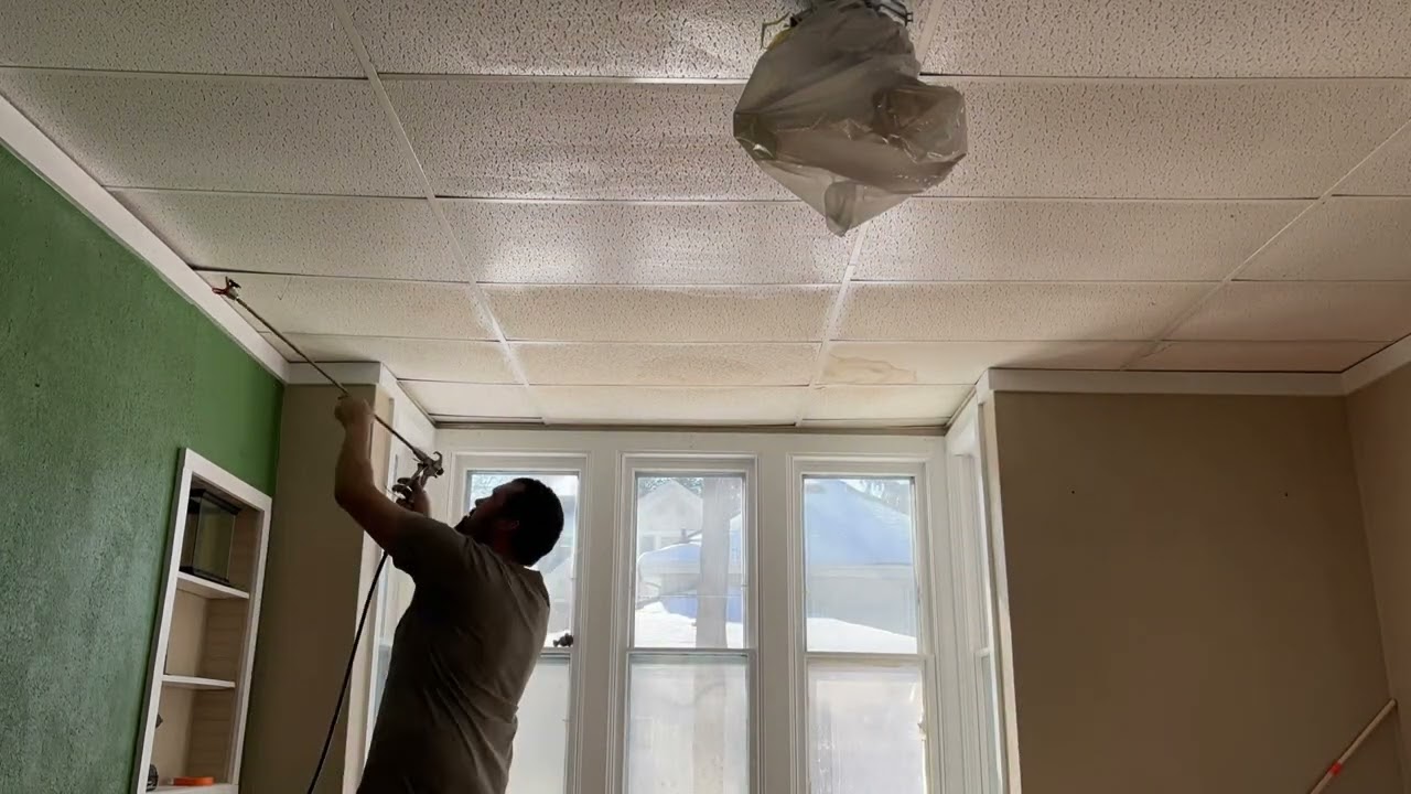 Spraying a ceiling