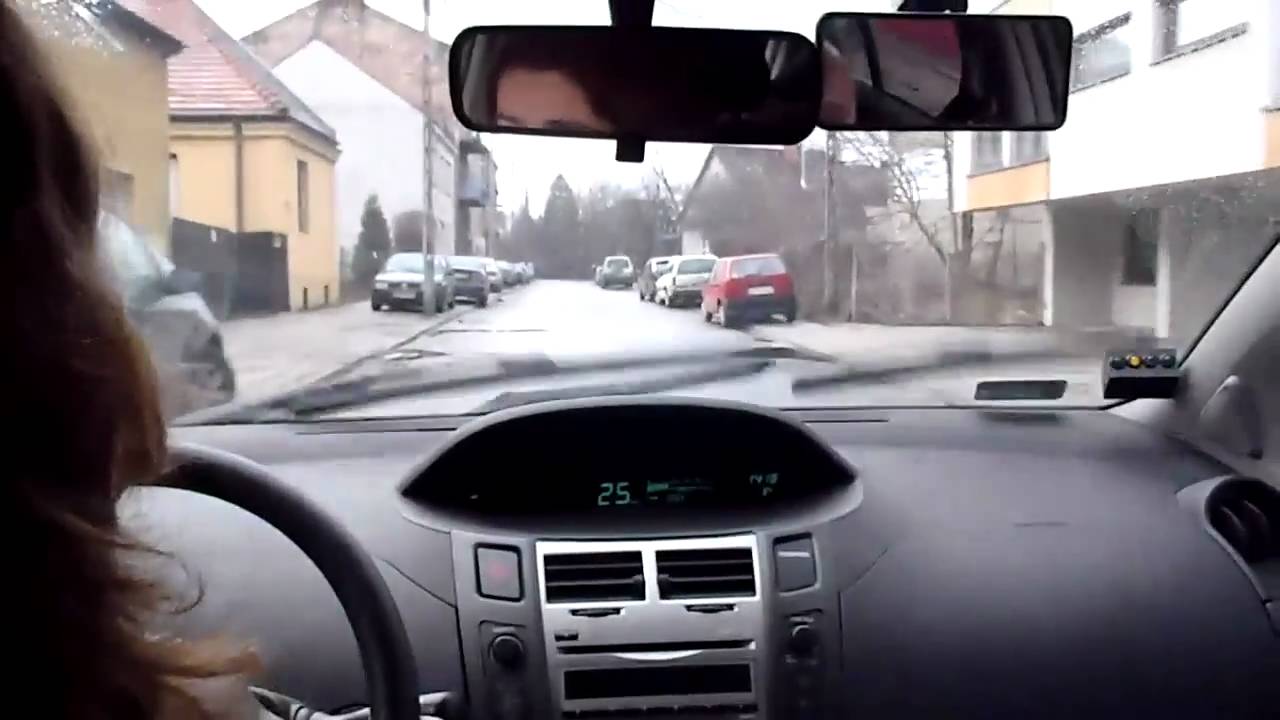 Trudne i ważne manewry - os. Oficerskie w Krakowie | Kurs kat. 