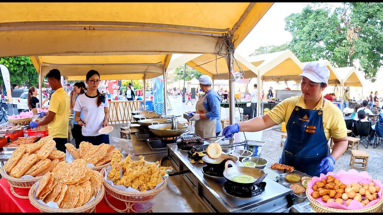Best Snacks! Shrimp, Cake, Dessert, Noodles, Num Banh Chok, Fruit, & More, Cambodia Street Food Tour