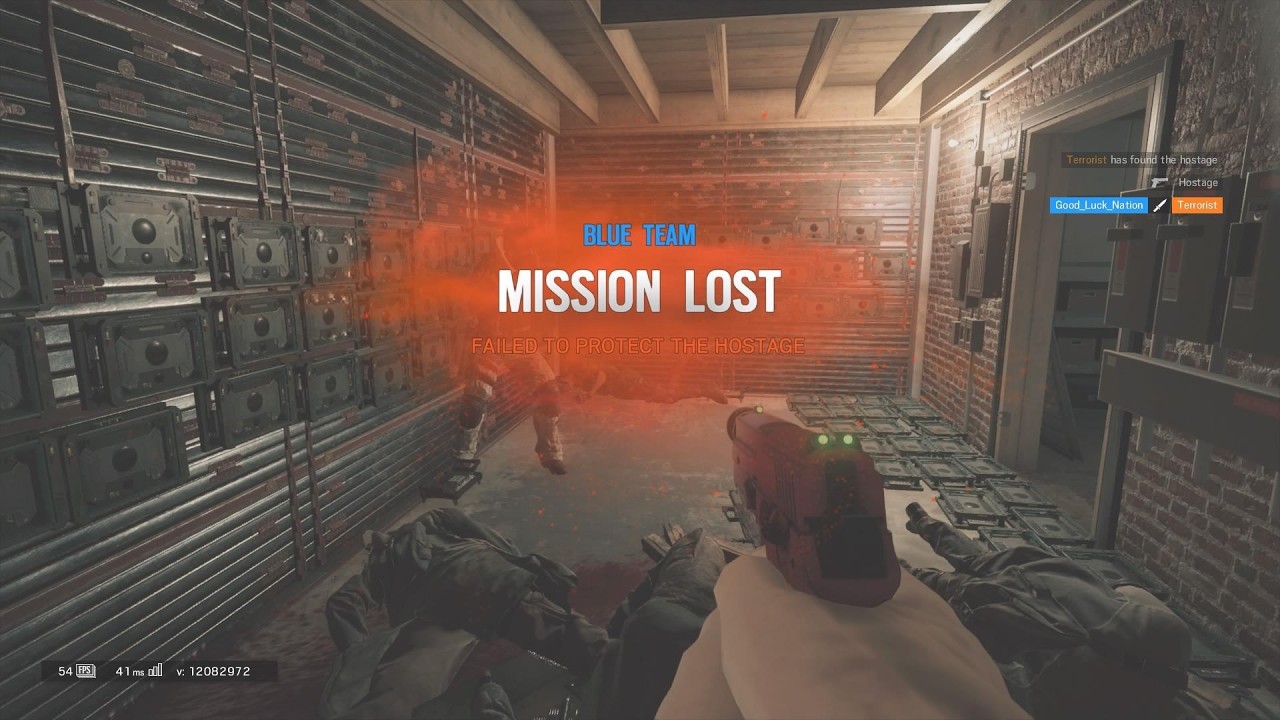 Ondrášek dělá tutorial R6 (bohuzel nemam cely)