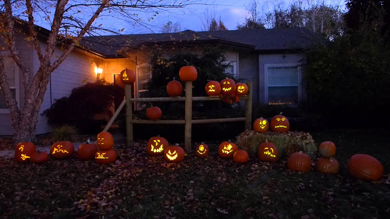 2013 Pumpkin Patch Halloween Town Dusk