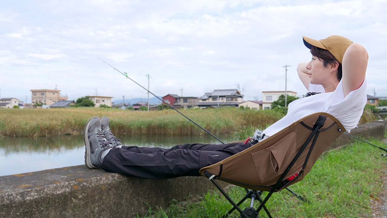 近所の川で魚を狙ってみたら・・・涙があふれてきた。