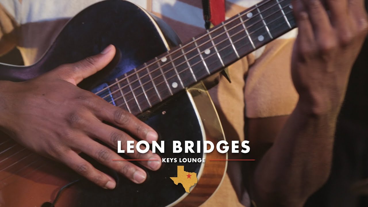 Leon Bridges Performs 