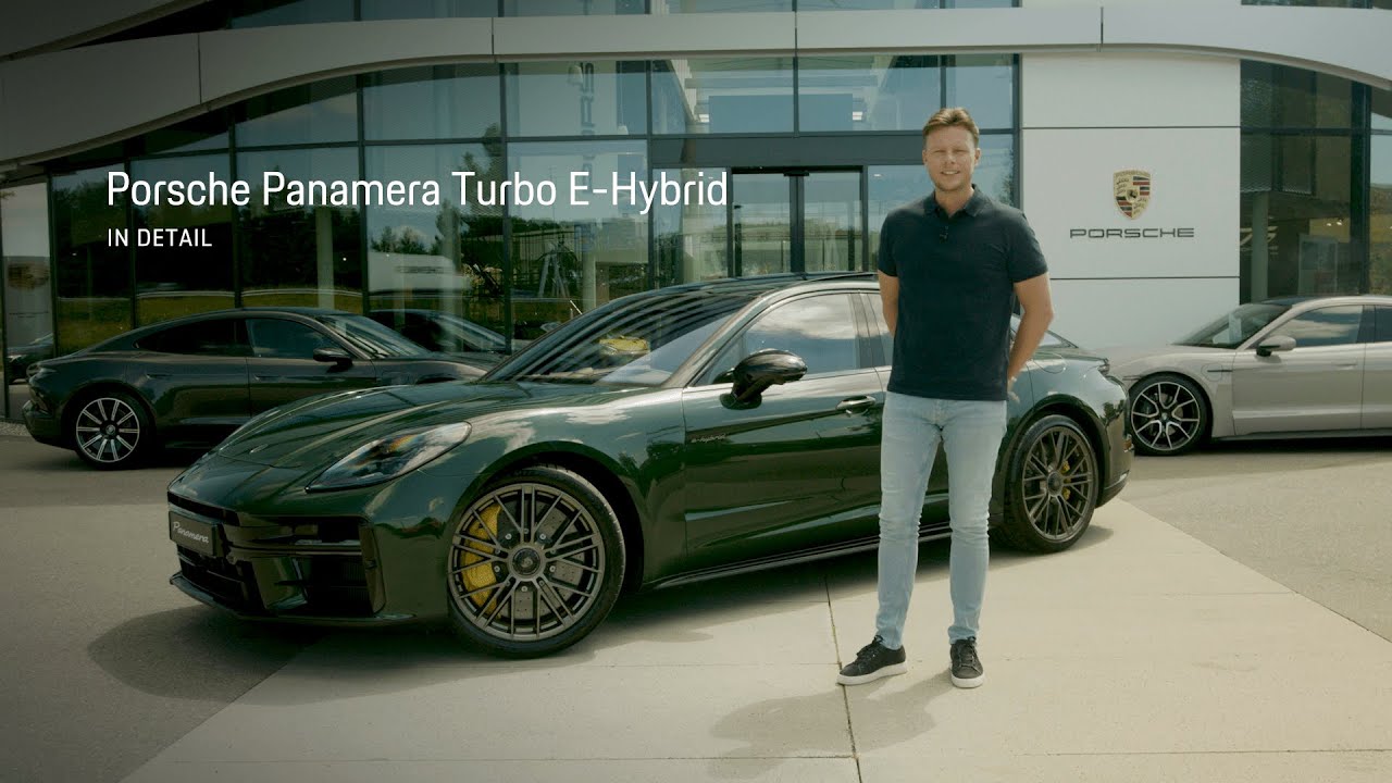 Porsche Panamera Turbo in detail