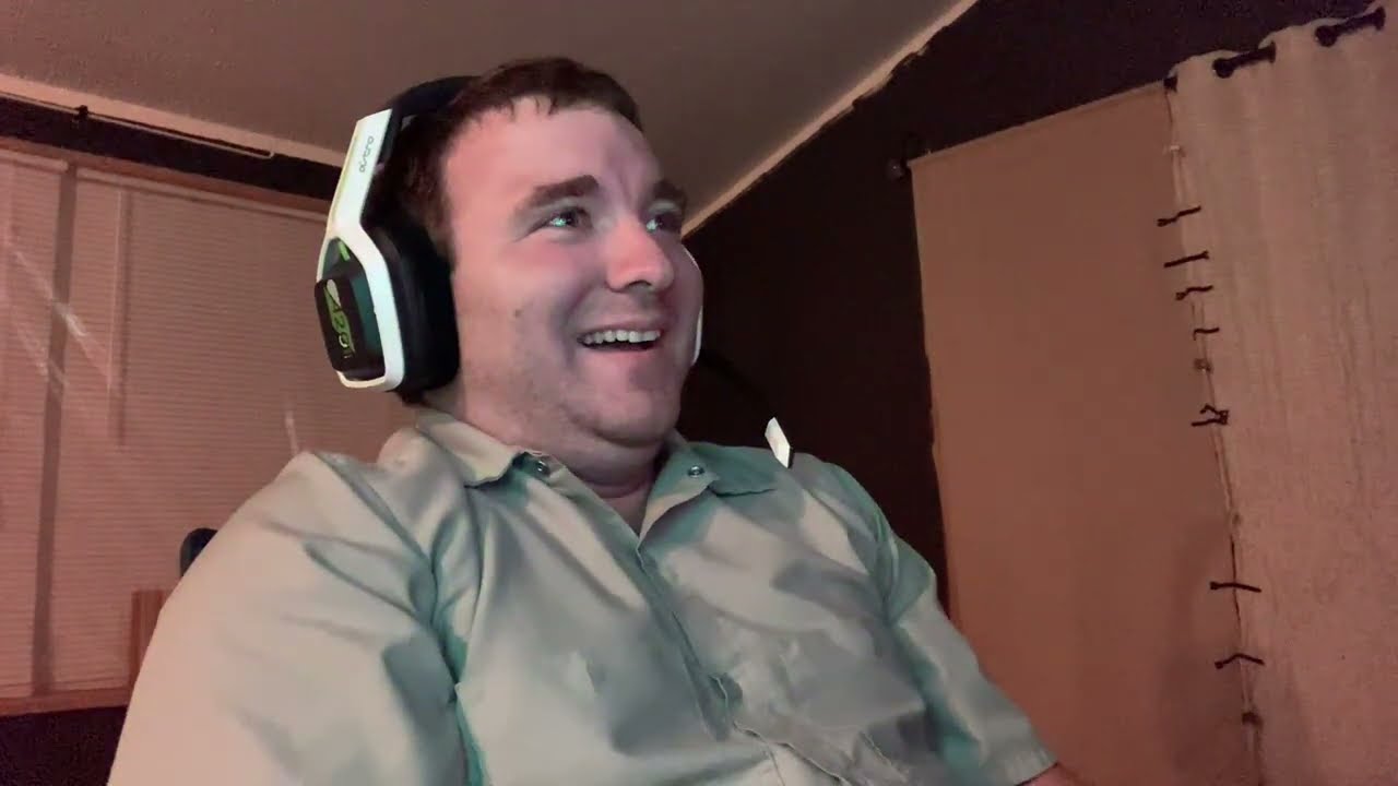 Logitech Astro A20 Xbox PC Wireless Headset with Microphone Review and Tests