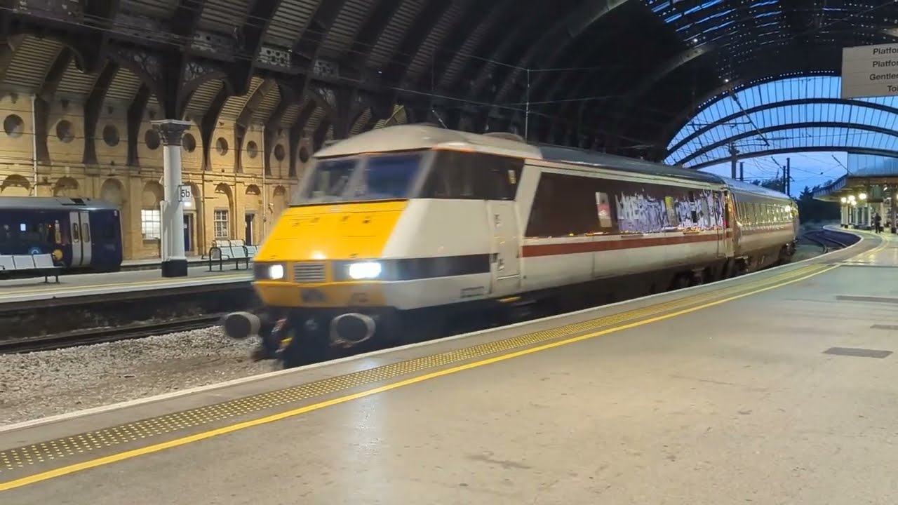 RARE LNER IC225 class 91 'Neville Hill' ECS move north of York. Sat. 8th Aug. 2025.