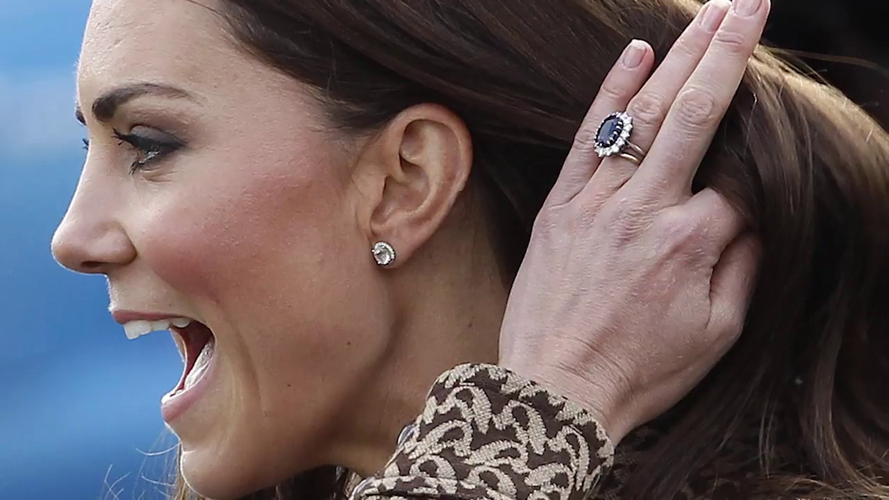 Origins: Why wedding rings go on the left hand