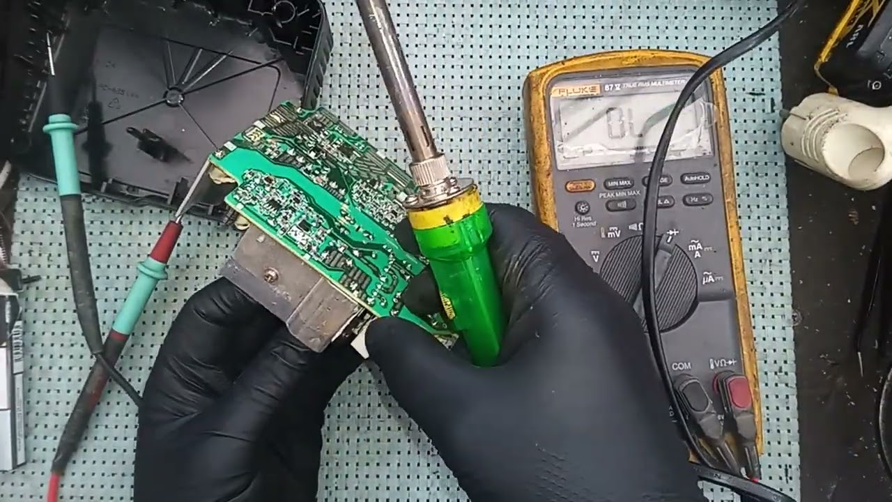 Dewalt charger DCB115 repair, capacitor and fuse