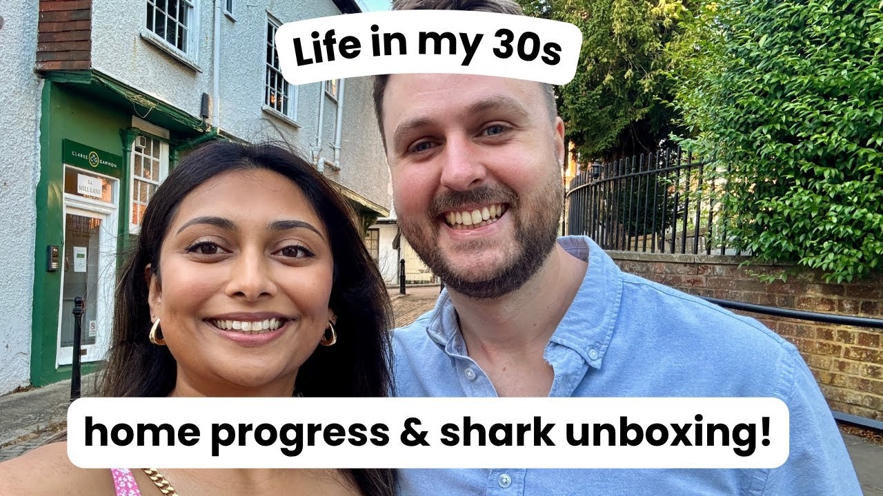 Home Progress! Shark Vacuum Unboxing, Kitchen Door Samples & Garden Office Sofa Update