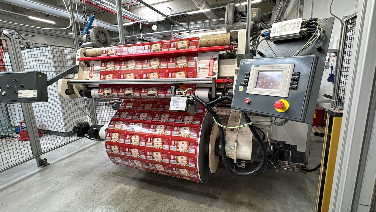 Titan SR7 SLITTER REWINDER 2004