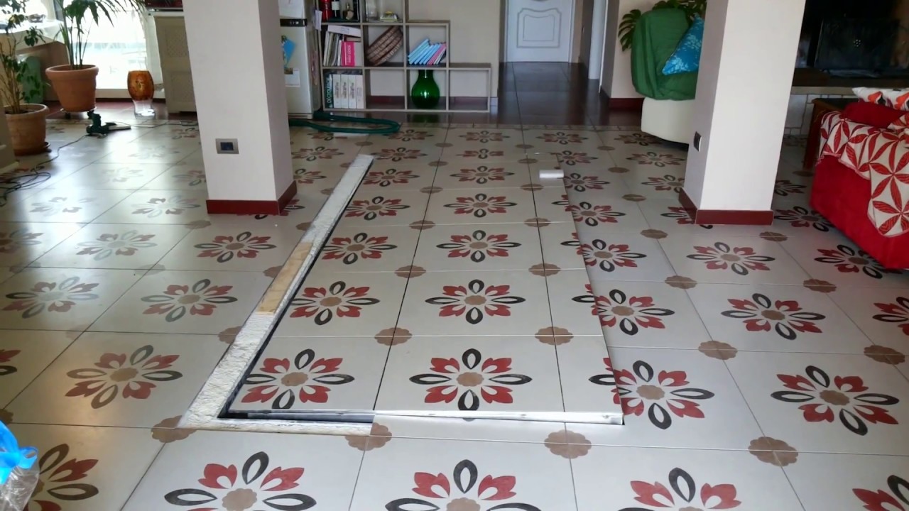 Botola a pavimento per accesso cantina incernierate e removibili