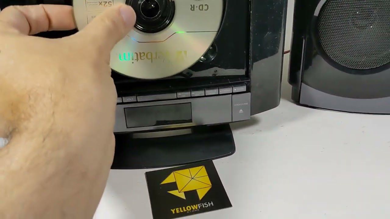 ONN Mini Stereo system ||| Yellow Fish 🐠