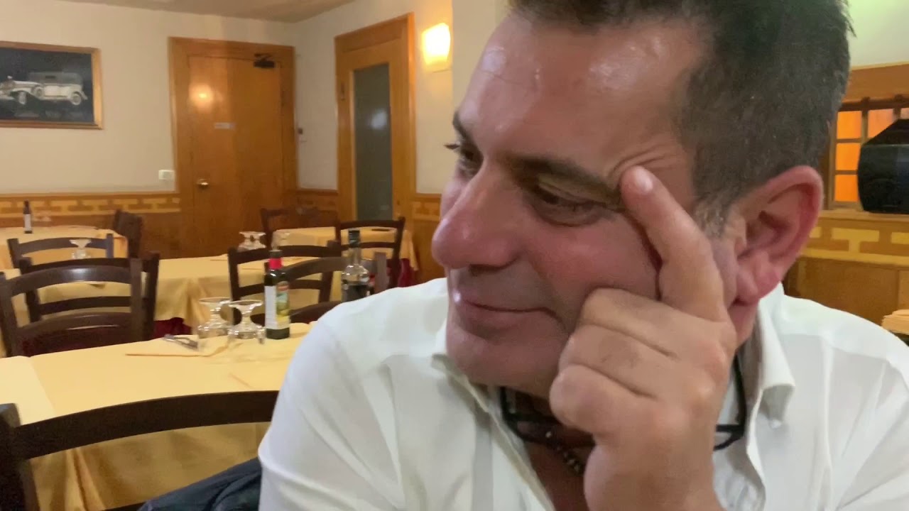 ЭЛИЗАБЕТ - Эпизод 1 на английском языке
