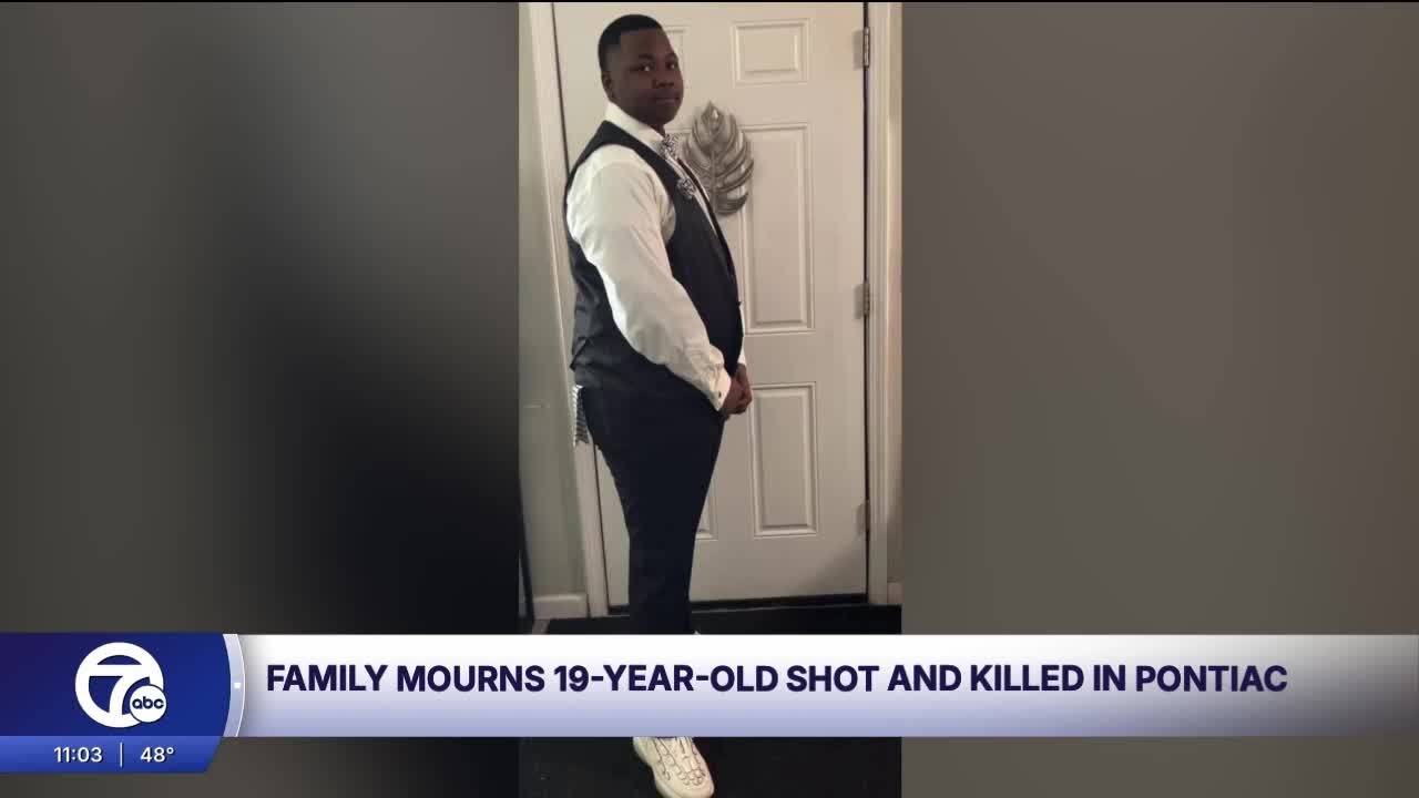 Oakland County deputies seek public's help in deadly Pontiac shooting