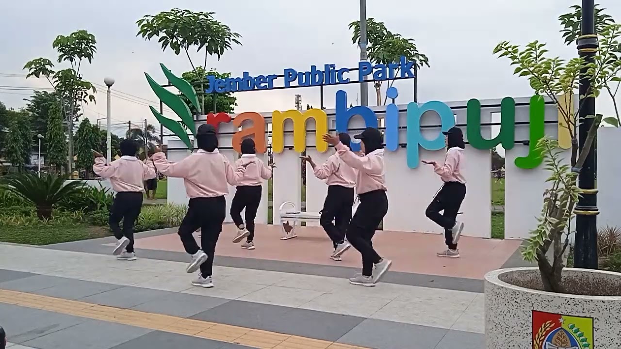SENAM WES WAYAE MBENAHI JEMBER