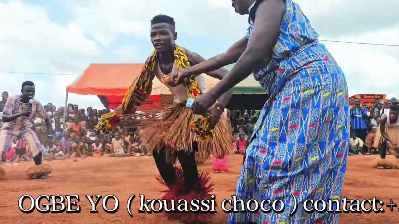 Ambiance 100 % village avec notre morceau Zogbe yo ! 🔥 #Zogbe yo #DanseVillageoise