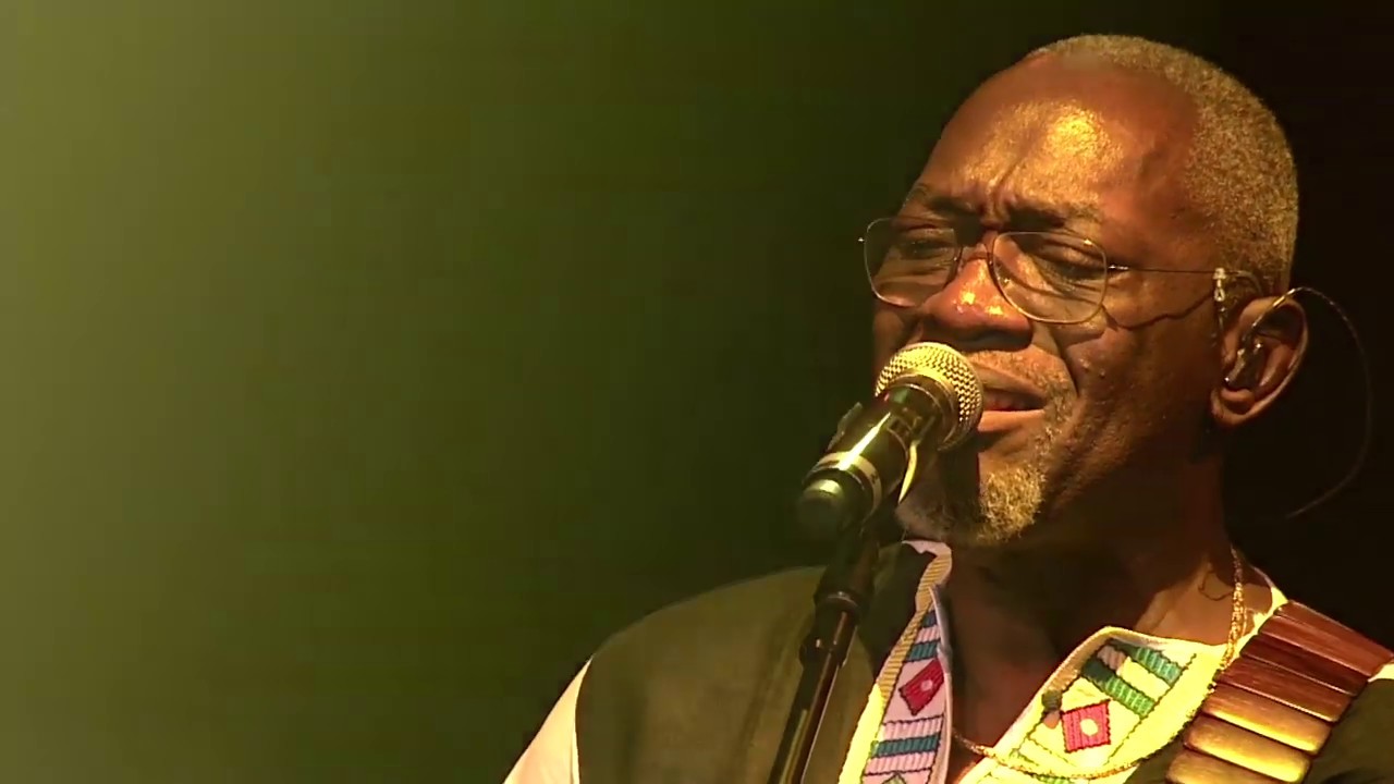 29 - Le Grand Méchant Zouk - Jacob Desvarieux // Zouk la sé sel médikaman nou ni (Zénith 2017)