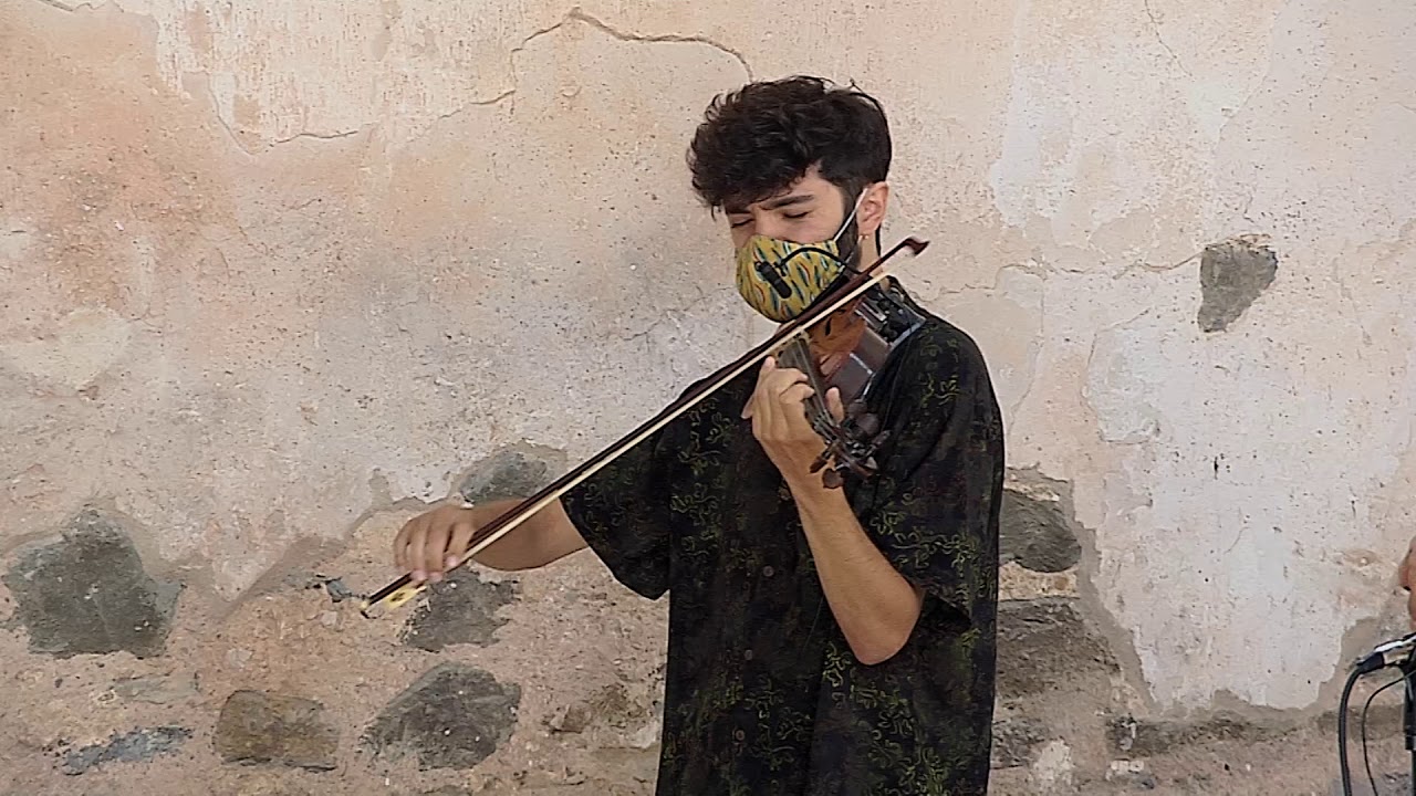 Improvisació, interpreta Apel·les Carod