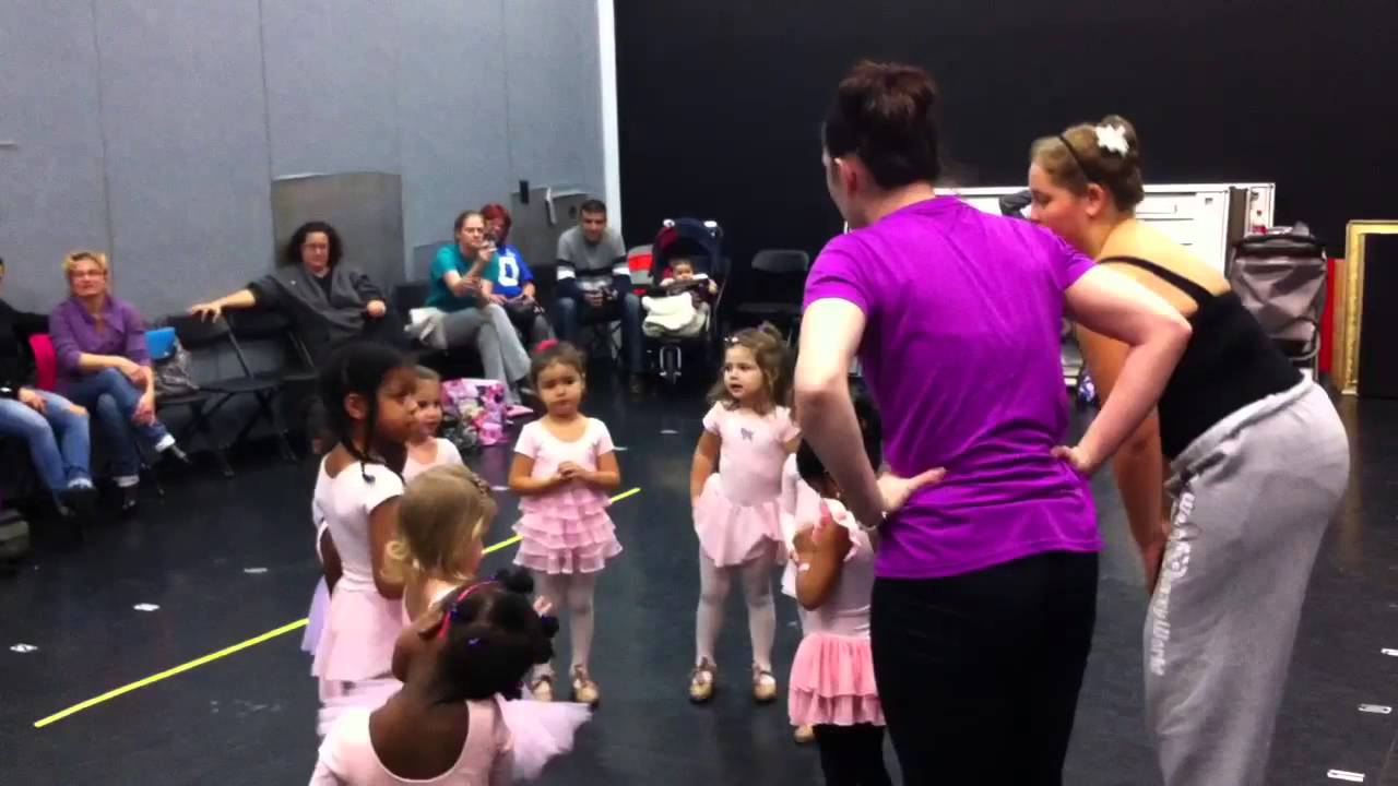 2012 11 17 Violeta en ballet
