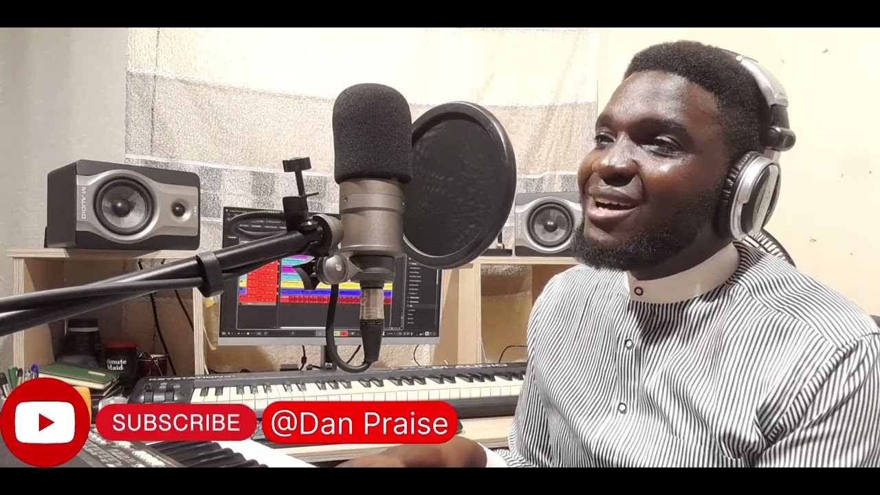 MOMENT OF WORSHIP || WEWE NI BWANA || DAN PRAISE