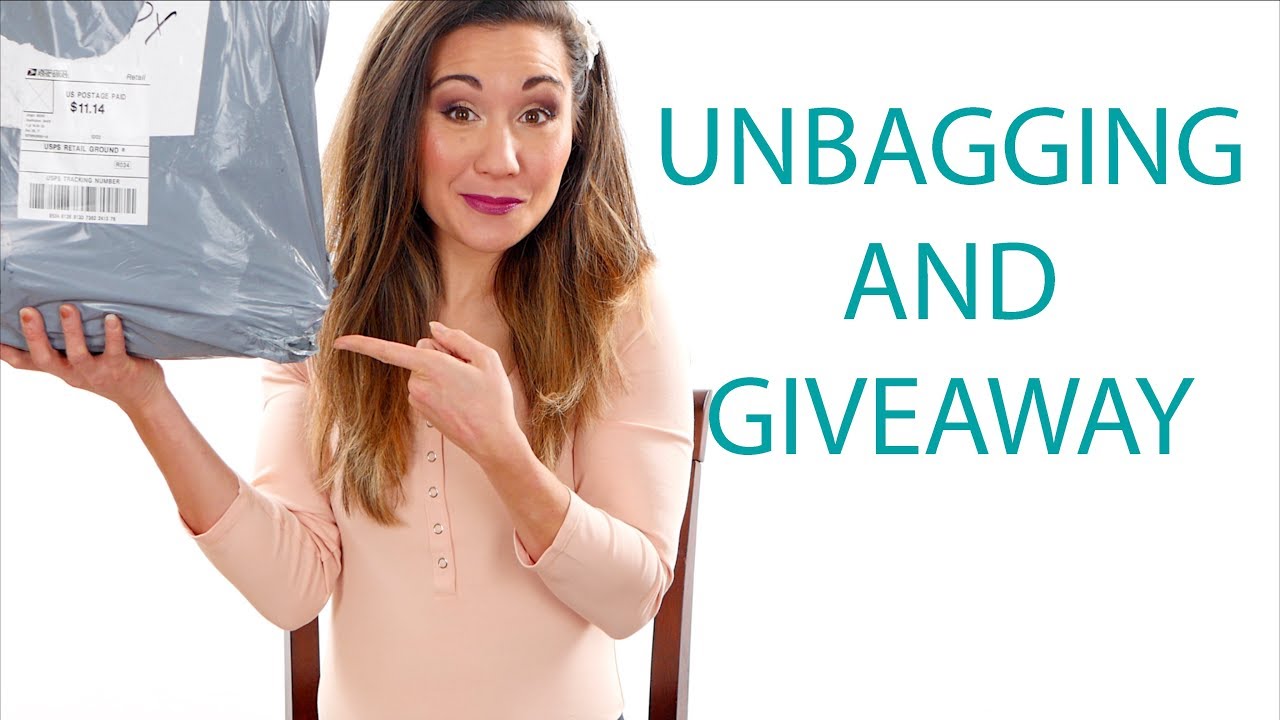 Unbagging, Review, and Giveaway - Artemetrix Gig Bag