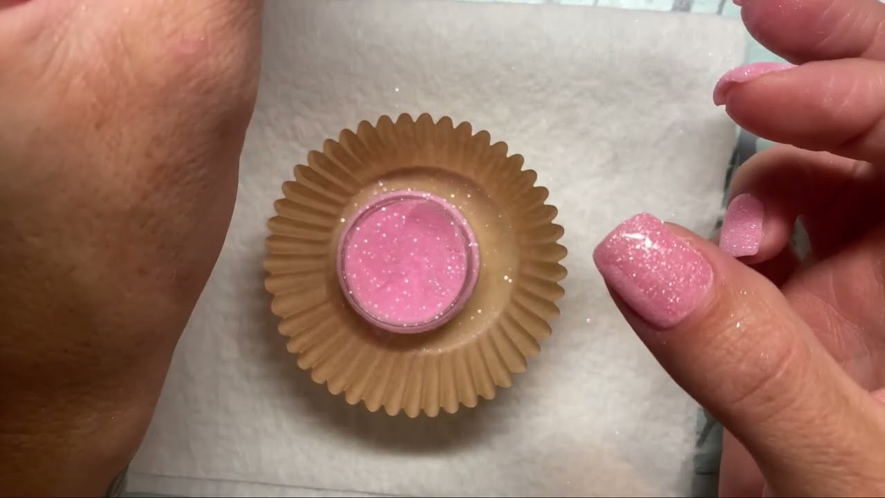 Dip with me. #watchmework #beginnerfriendly #dipnails #diydipnails #amberdipsalot