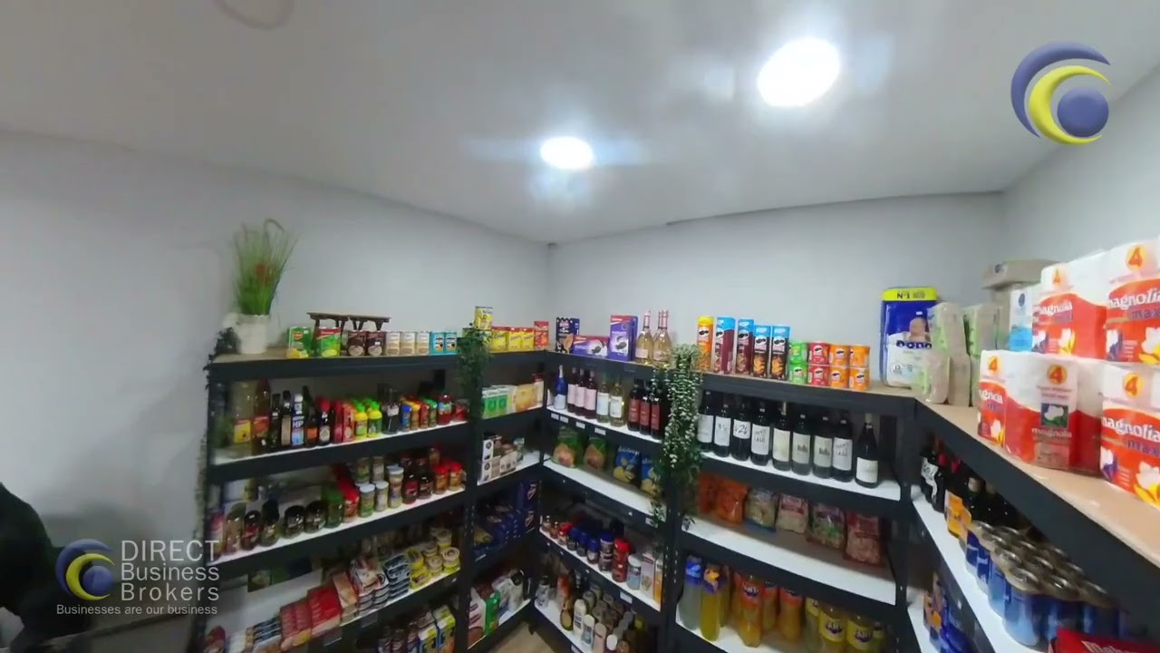 Perfectly Positioned Port Bar and Shop For Sale in Torrevieja 