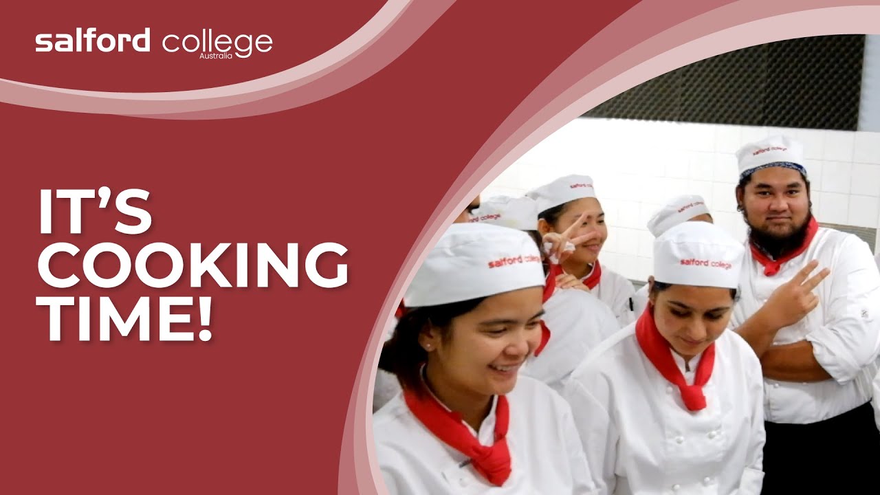 Cooking time in Salford College Adelaide. Group Pear (March/23)