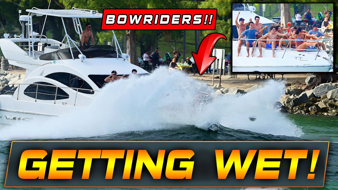 BOWRIDERS HUGE MISTAKE AT HAULOVER INLET BOATS | BOAT ZONE