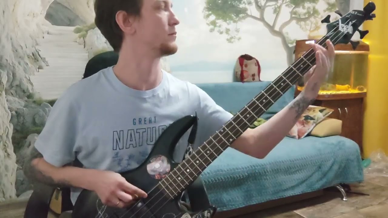 Janeiro - Amorium's End (8th March) (bass-guitar improvisation) 