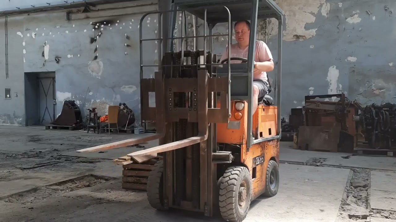 Wózek widłowy Rak Suchedniów 1,25D, rok produkcji 2003 r.