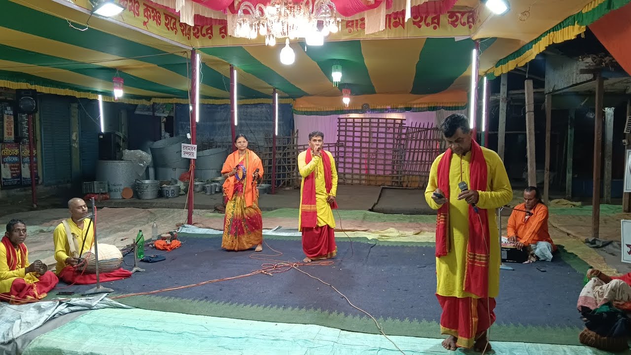 সকাল ৬টা পর্যন্ত ২৪ প্রহর ব্যাপী, শ্রীশ্রী মহানাম যজ্ঞ অনুষ্ঠিত হইবে।