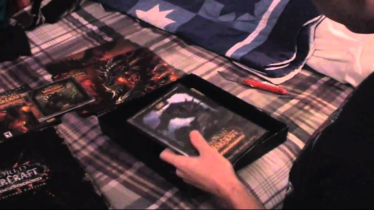 World of Warcraft - Cataclysm Midnight Release Collector's Edition Unboxing