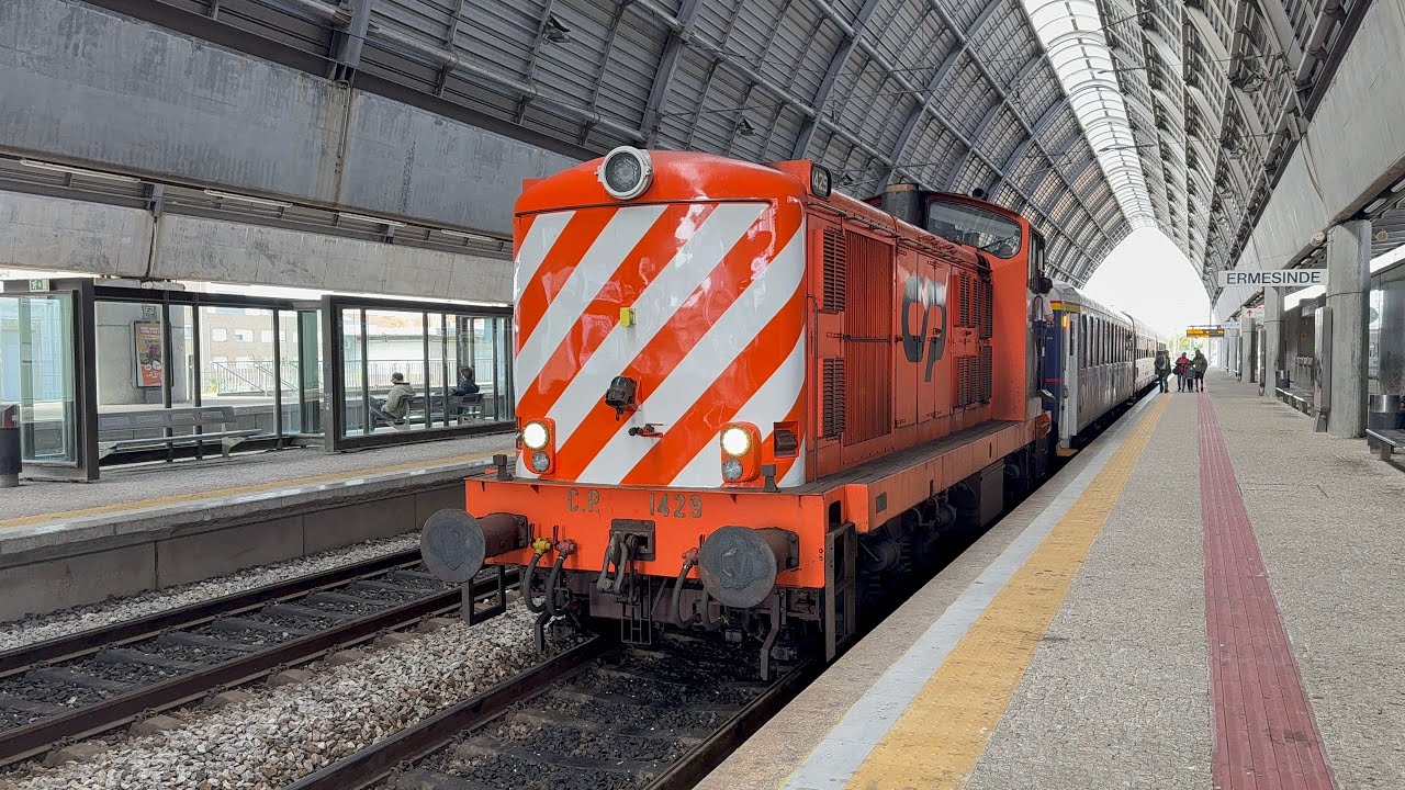 Estação de Ermesinde - Comboios de Portugal, Medway e Captrain
