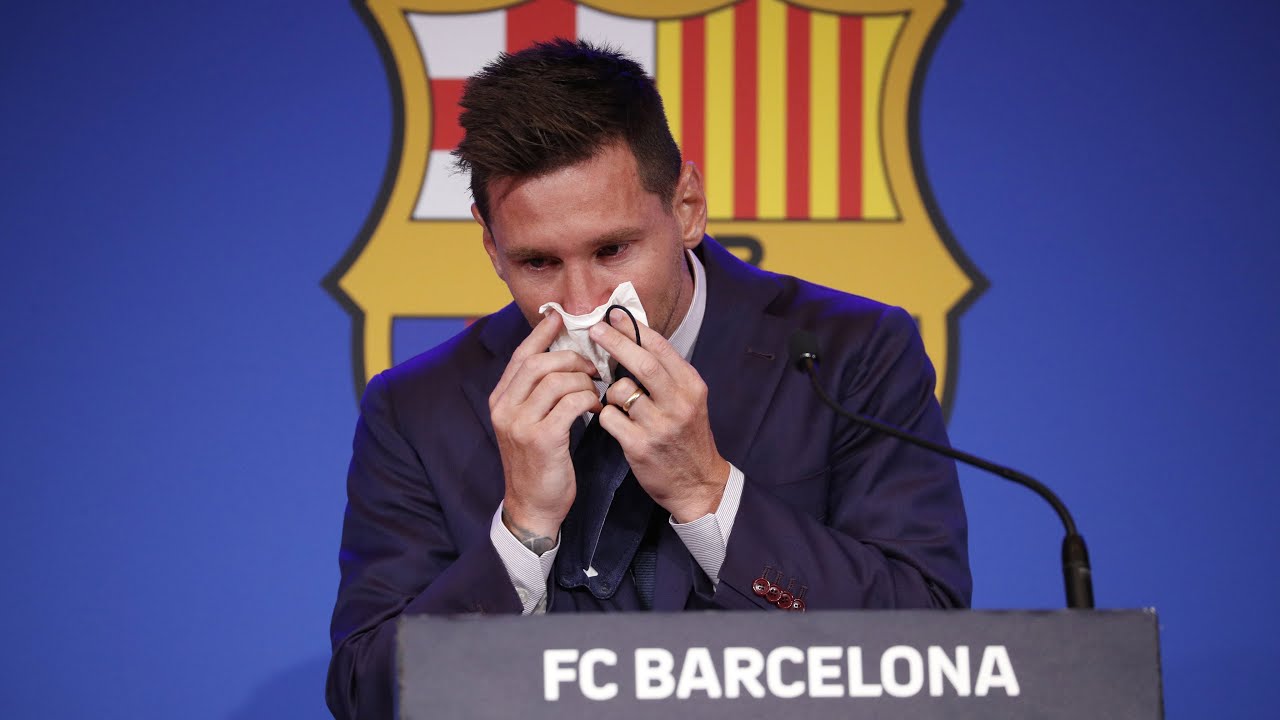 Messi despede-se do Barcelona em lágrimas. 