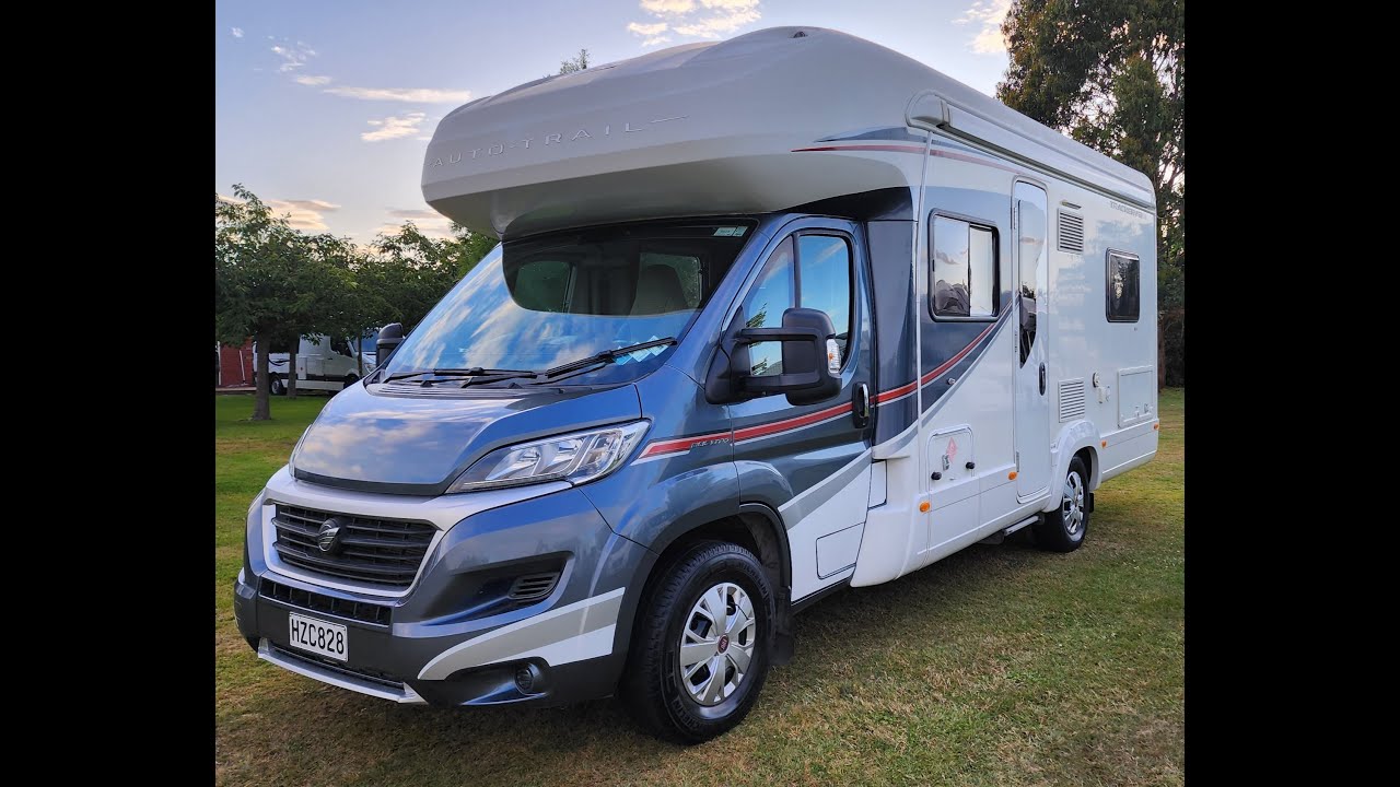 2015 Autotrail Tracker FB